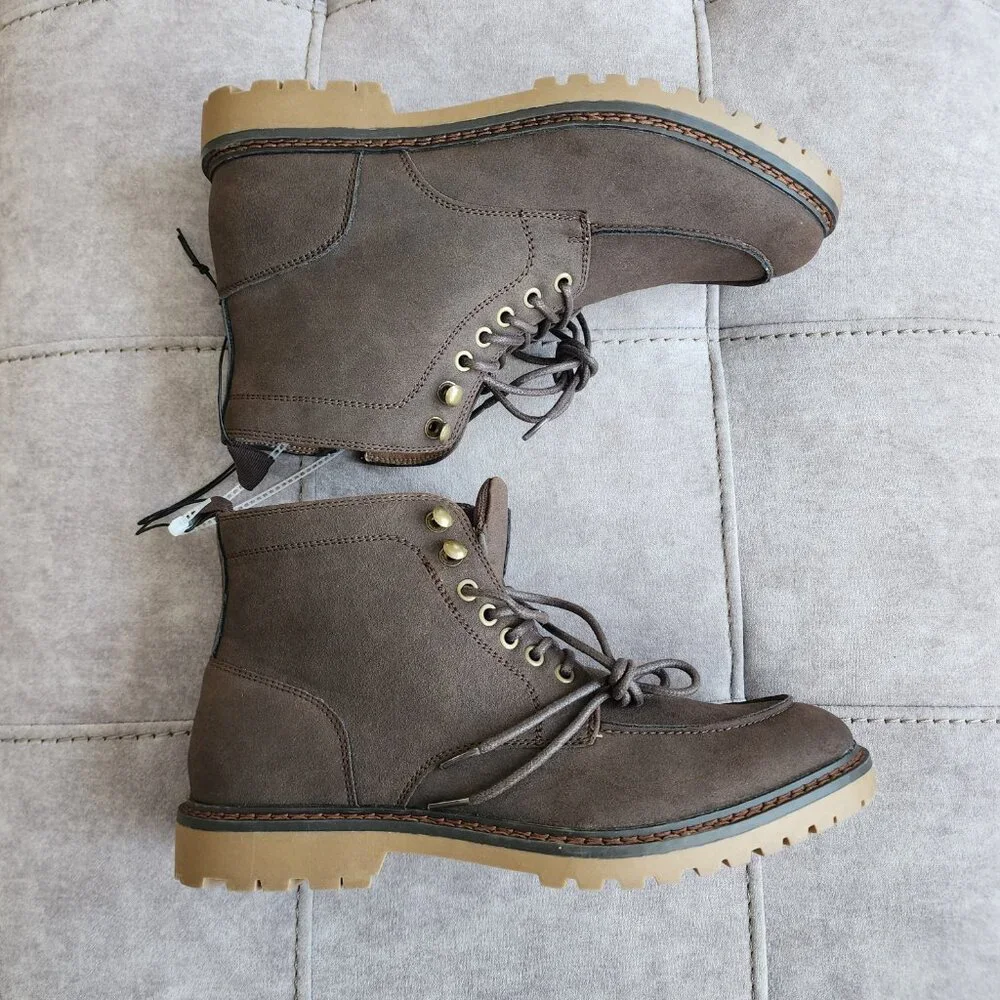NEW Men's Madden Brycee Lug Sole Boot Size 9.5
